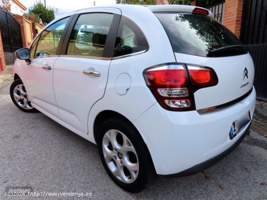 Citroen C3 1.4 HDI SPORT-LLANTAS-KLIMATIZADOR-ALARMA-CD-TEMPOMAT de 2015 con 200.000 Km por 5.500 EU