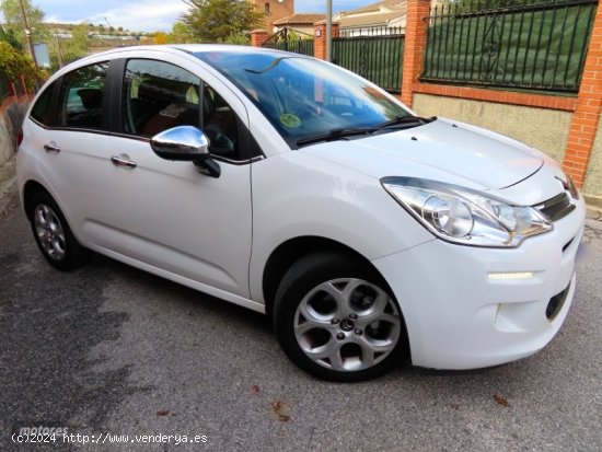 Citroen C3 1.4 HDI SPORT-LLANTAS-KLIMATIZADOR-ALARMA-CD-TEMPOMAT de 2015 con 200.000 Km por 5.500 EU