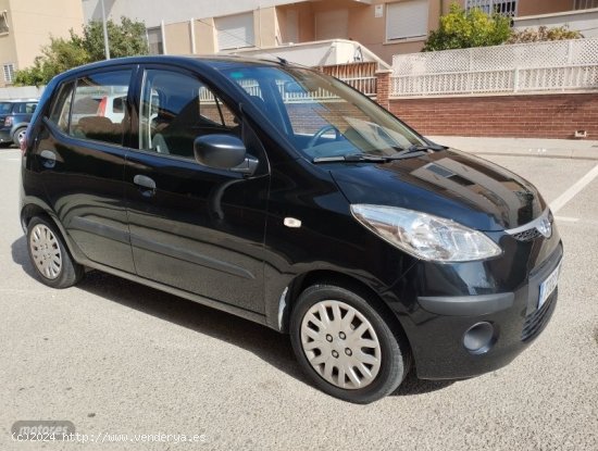 Hyundai i10 1.1 confort de 2010 con 61.000 Km por 5.200 EUR. en Alicante