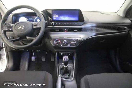 Hyundai i20 1.0 TGDI Klass 100 de 2024 con 6.736 Km por 19.870 EUR. en Madrid