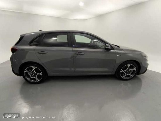 Hyundai i30 1.0 TGDI N Line 30A 120 de 2024 con 5.200 Km por 22.200 EUR. en Barcelona