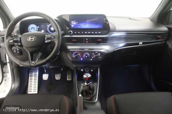 Hyundai i20 1.2 MPI N Line de 2024 con 5.740 Km por 19.800 EUR. en Almeria