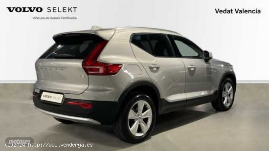 Volvo XC40 1.5 T2 CORE AUTO 129 5P de 2024 con 21.006 Km por 33.900 EUR. en Valencia