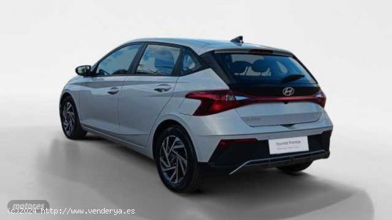 Hyundai i20 1.2 MPI Klass de 2024 con 7.596 Km por 17.900 EUR. en Murcia