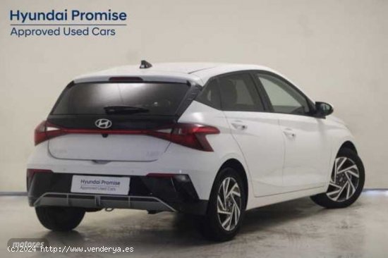 Hyundai i20 1.0 TGDI Klass 100 de 2024 con 11.188 Km por 19.900 EUR. en Valencia