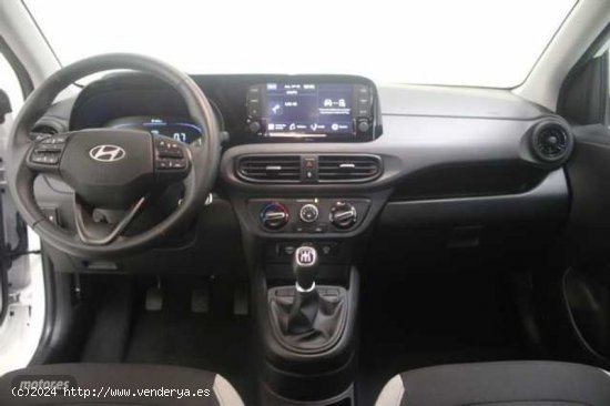 Hyundai i10 1.0 MPI Klass de 2024 con 8.468 Km por 14.500 EUR. en Valencia