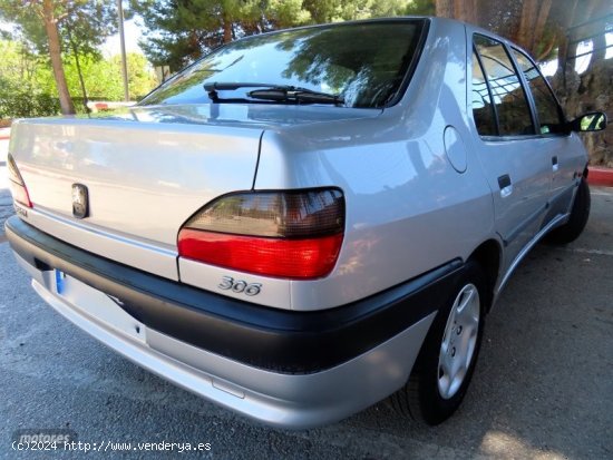 Peugeot 306 STYLE 1.8 110CV 19.000KM!!! KLIMA A/C-AIRBAGS de 1999 con 19.000 Km por 4.700 EUR. en Gr