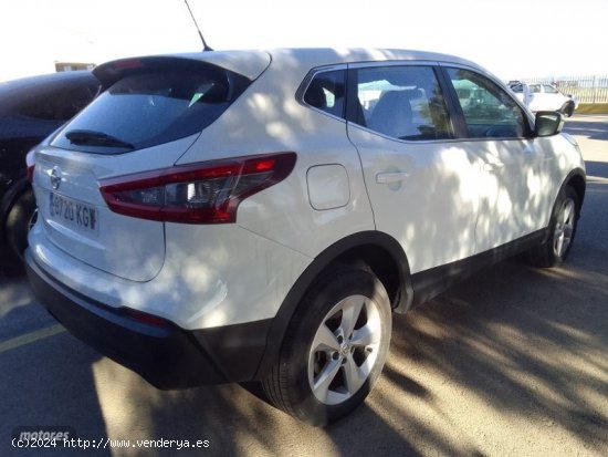 Nissan Qashqai 4X4 1.6 DCI 130 CV. de 2018 con 152.000 Km por 17.000 EUR. en Murcia