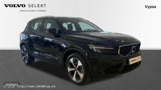 Volvo XC40 XC40 Core, B3 (gasolina), Gasolina de 2022 con 15.650 Km por 36.900 EUR. en Ciudad Real