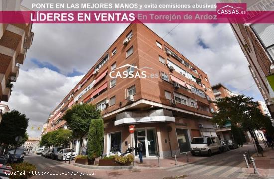  ZONA Centro Junto a la plaza mayor - 3 habitaciones. Terraza y ascensor. - MADRID 