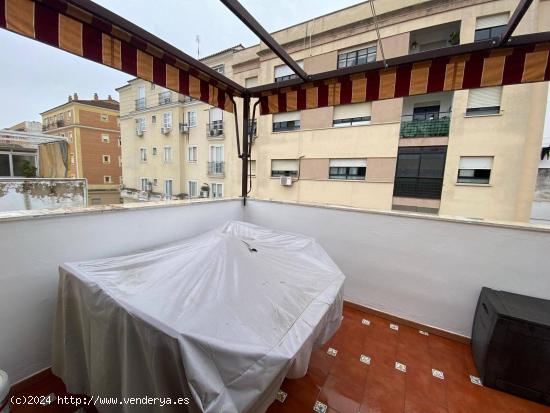 PRECIOSO APTO CON TERRAZA PARA ENTRAR A VIVIR EN SAN ROQUE - BADAJOZ