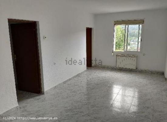 SE VENDE PISO EN SANT CELONI - BARCELONA