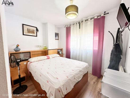 Piso de 3 dormitorios, 2 baños, plaza de garaje y trastero - MADRID