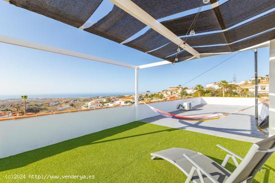 Chalet de 2 plantas con vistas al mar - LAS PALMAS