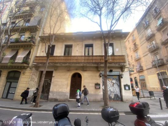  Calle de Margarit (Sants - Montjuïc / El Poble Sec) - BARCELONA 