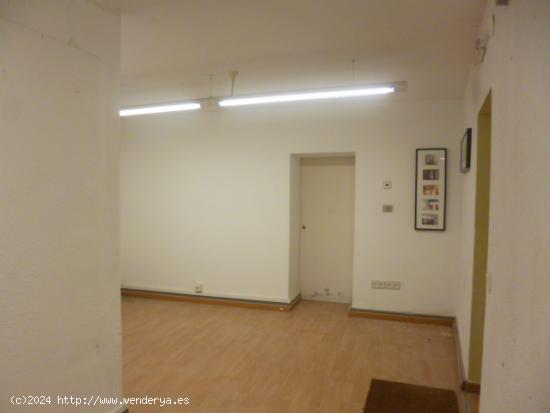  Local en venta en Tortosa zona centre, 80 m. de superficie - TARRAGONA 