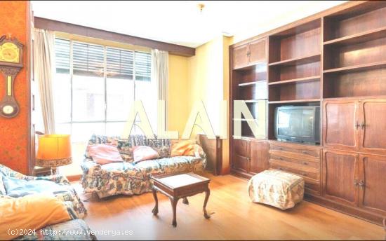 Piso en venta detrás del Ayuntamiento, Valencia - VALENCIA