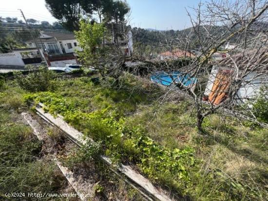 TERRENO PARA CONSTRUIR EN LA ZONA DE VORA CANYELLES - BARCELONA