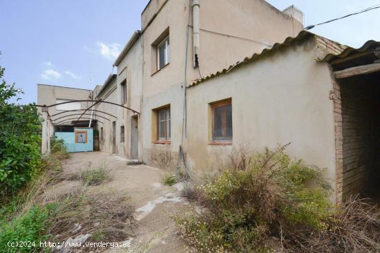 Casa a pocos metros del río - TARRAGONA