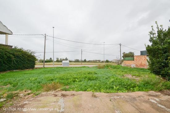 Casa a pocos metros del río - TARRAGONA