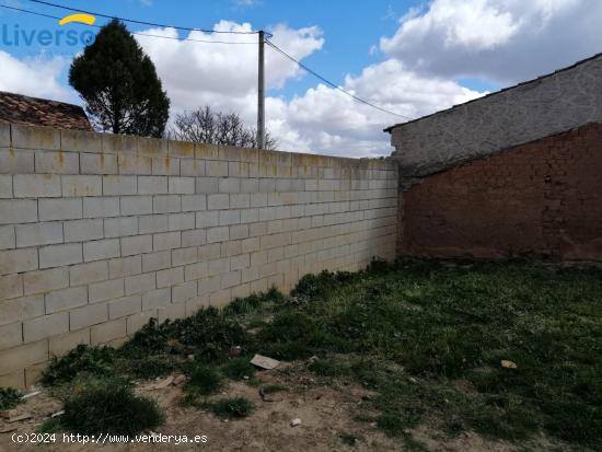 SOLAR DE 120 METROS CUADRADOS EN LA AGUILERA - BURGOS