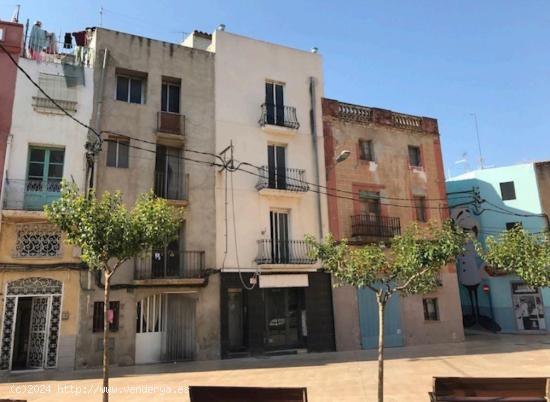 EDIFICO EN VENTA EN EL CENTRO DE AMPOSTA - TARRAGONA