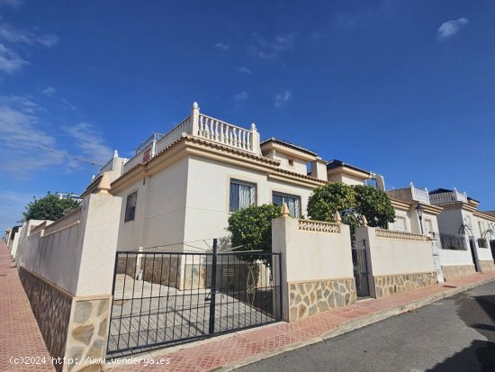 Chalet en venta en Rojales (Alicante)