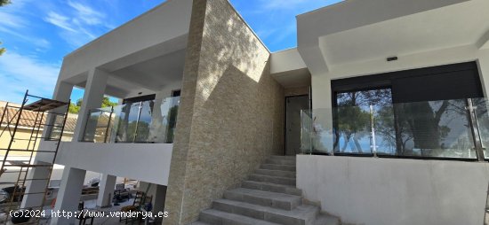 Villa en venta a estrenar en Los Montesinos (Alicante)