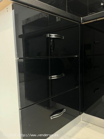 Apartamento en venta en Alicante (Alicante)