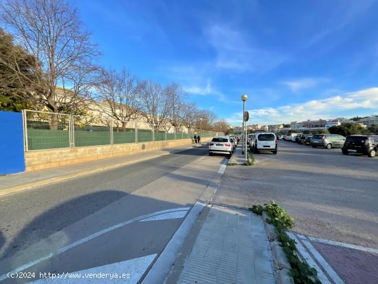 Adosada en buena zona - TARRAGONA