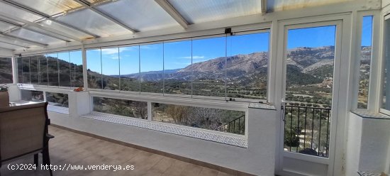 Villa en venta en Castril (Granada)