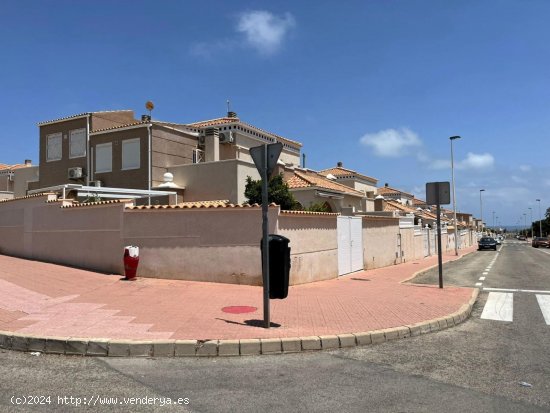 Casa en venta en Torrevieja (Alicante)