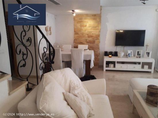 IMPRESIONANTE CHALET EN VENTA ALICANTE - ZONA CABO DE LAS HUERTAS - - ALICANTE