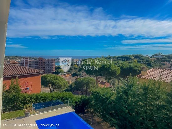 Chalet en venta en Sant Feliu de Guíxols (Girona)