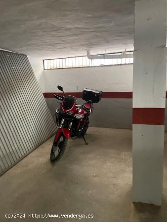 Garaje en venta en Fuengirola (Málaga)