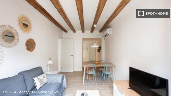 Fabuloso apartamento amueblado con excelente ubicación. - BARCELONA