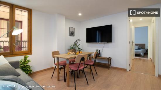 Apartamento de 2 dormitorios en alquiler en Ciutat Vella, Barcelona. - BARCELONA