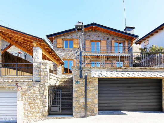 Casa en venta en Bellver de Cerdanya (Lleida)