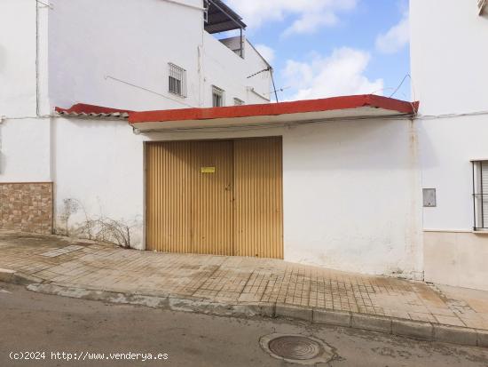 Se vende Garaje / Almacén en C/ Federico García Lorca, 32, Casariche (Sevilla) - SEVILLA