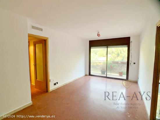 PISO TRES HABITACIONES EN VENTA - MANRESA - BARCELONA