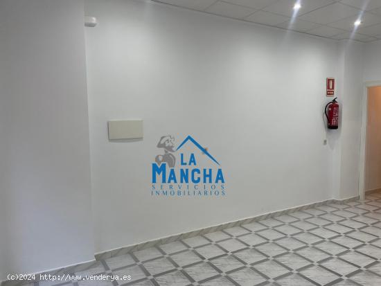 INMOBILIARIA LA MANCHA VENDE LOCAL EN PARQUE SUR. - ALBACETE