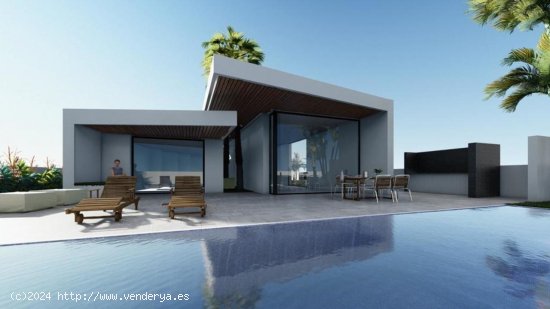 Villa en venta a estrenar en Formentera del Segura (Alicante)