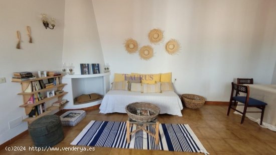 Villa en venta en Sayalonga (Málaga)