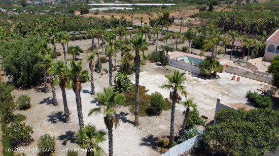 Finca en venta en Caleta de Vélez (Málaga)