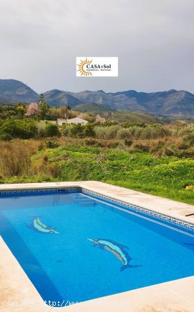 Villa en venta en Alhaurín de la Torre (Málaga)