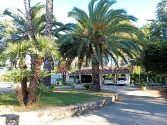  Chalet de venta en Onteniente - VALENCIA 