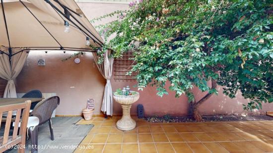 CASA ADOSADA CON TERRAZA DE 90M2!!!  EN SOL I PADRIS... - BARCELONA