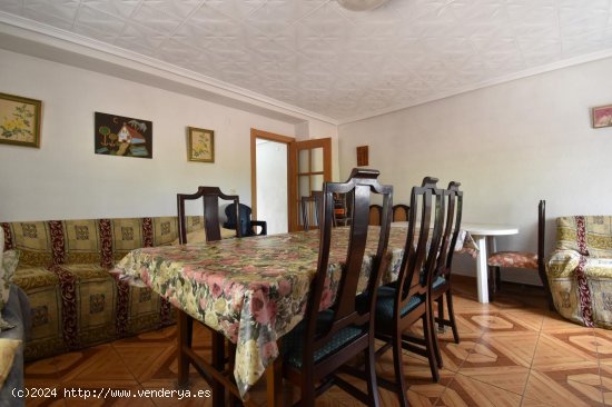 Villa en venta en Turís (Valencia)