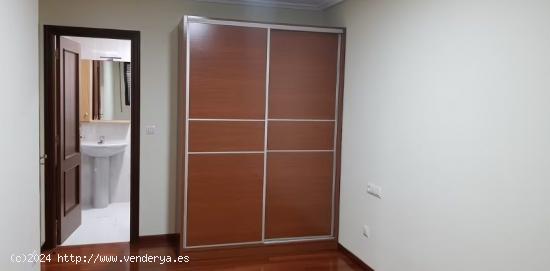 APARTAMENTO 21 - ORENSE