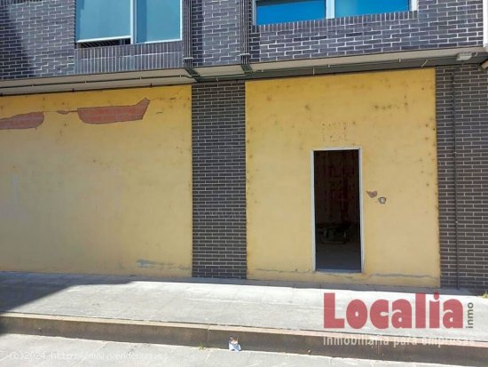 Local comercial en venta en Torrelavega, Cantabria.